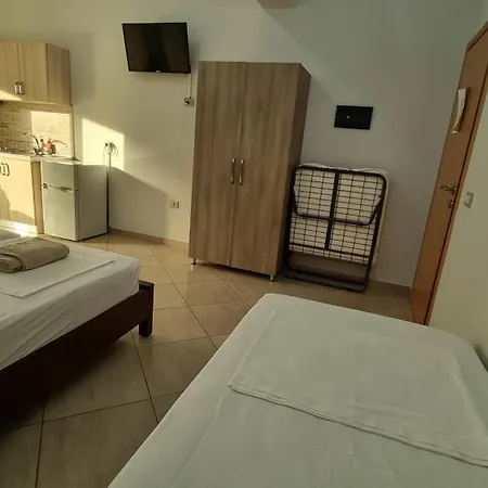 Pensión Anmaor 3*