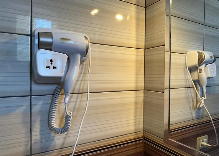 Anmaor Gasthuis Qeparo